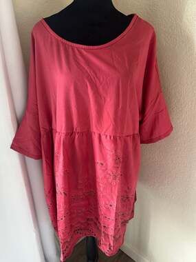 Torrid Pink Embroidered Eyelet Hem Babydoll Tunic Top Plus Size 3XL